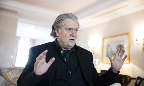 Talijani otkazali najam 'akademiji za kulturne gladijatore' bivšeg Trumpova stratega