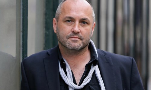 Colum McCann: Političari jako rade na tome da smo svi jednobojni. Ili si crven ili plav