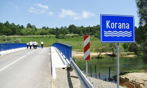 Pušten u promet novoizgrađeni most Veljun kojega je odnijela nabujala Korana; Butković: Nije to Pelješki most, ali je most koji spaja ljude