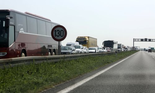 Tri nesreće na zagrebačkoj obilaznici formirale kilometarske kolone!