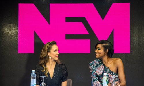 NEM je ugostio Alana Cumminga, Gabrielle Union i Jessicu Albu