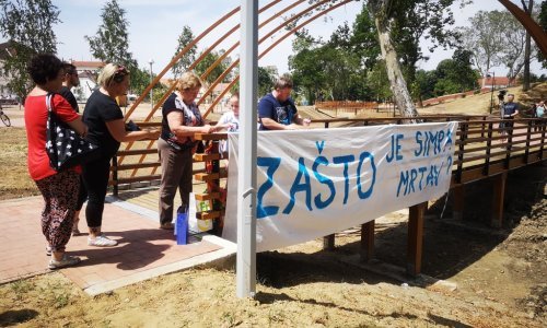 Dvjestotinjak građana okupilo se na skupu 'Zašto je Simpa mrtav?'