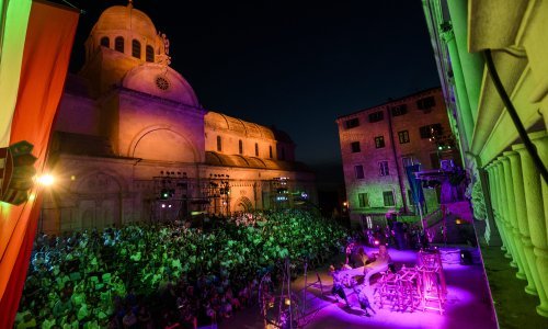 Počast Ivi Brešanu i Arsenu Dediću na Međunarodnom dječjem festivalu u Šibeniku