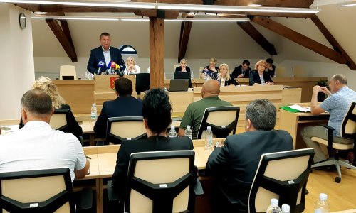 Oporba u virovitičkom Gradskom vijeću traži izvanrednu sjednicu