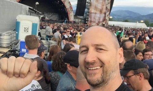 Dino Rađa: 'Sramim se pjesme koju sam pjevao s Grašom'