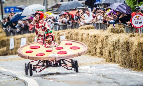 Odabrane otkačene ekipe koje će u svojim jurilicama odraditi spust u centru Zagreba