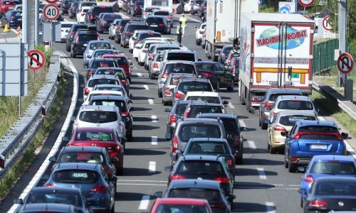 Kolona vozila od sedam kilometara proteže se na Istarski ipsilon