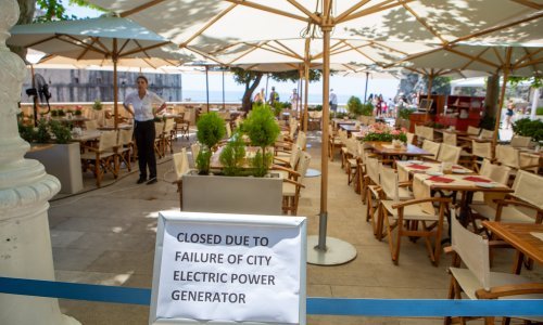 Kaos u Dubrovniku: Zbog nestanka struje ne rade restorani, trgovine... HEP kaže da je kvar ozbiljan