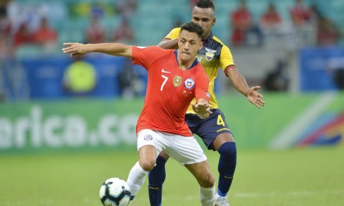 Ozlijeđeni Alexis Sanchez odbio zamjenu, a onda zabio za pobjedu Čilea i plasman u četvrtfinale