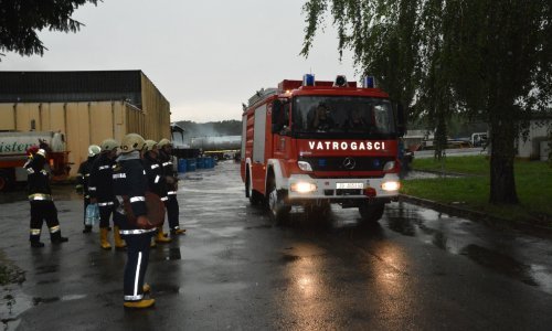 Utvrđen uzrok požara u tvrtki Zagrebpetrol u Grubišnom Polju