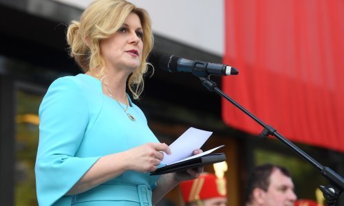 Grabar-Kitarović organizirala domjenak na Pantovčaku: Demografski problem je pitanje svih pitanja, ali ne dvojim da ćemo ga riješiti