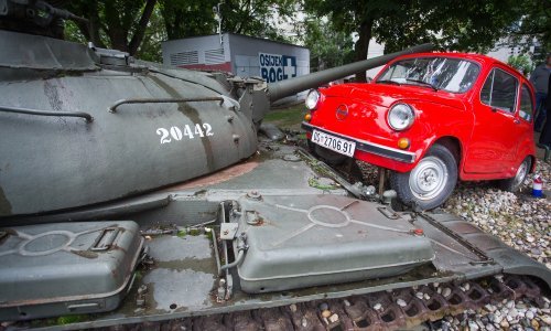 Utrkom 'Crveni fićo' počinje obilježavanje Dana osječkih branitelja i 106. brigade HV-a