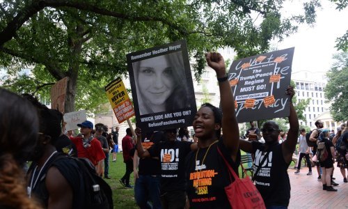 Američki bijeli rasist osuđen na doživotni zatvor. Zaletio se automobilom u prosvjednike prije dvije godine u Charlotesvilleu