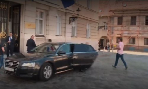 [VIDEO] Bijeg od novinara: Pedeset metara od Sabora do Vlade Jandroković i Bačić prešli - automobilom!?