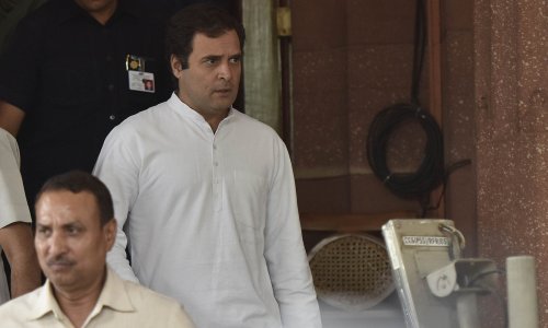 Indijski vođa oporbe podnio ostavku