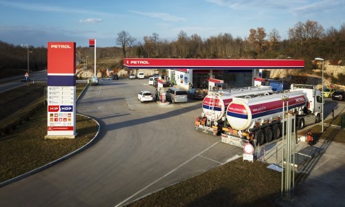 Petrol benzinske postaje – najbolje mjesto za odmor na putu prema ljetnoj destinaciji