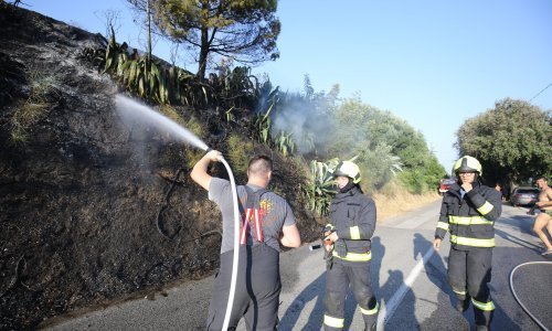 Uzrok požara u Novalji je ljudski faktor, otvoreni plamen ili bacanje opuška