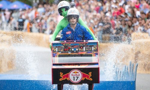 Evo kako je izgledala luda Red Bull Soapbox utrka u Londonu