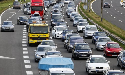 Na hrvatskim autocestama protekli vikend više vozila nego lani