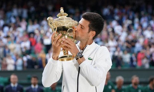 Đoković u jednom od najluđih finala u povijesti slomio Federera i peti put osvojio Wimbledon