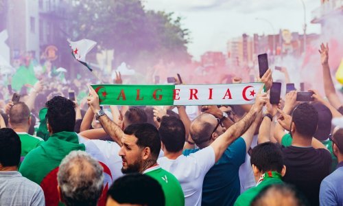 Narode, poludi: Gol je pao u posljednjoj minuti, a na ulicama je nastupilo totalno ludilo