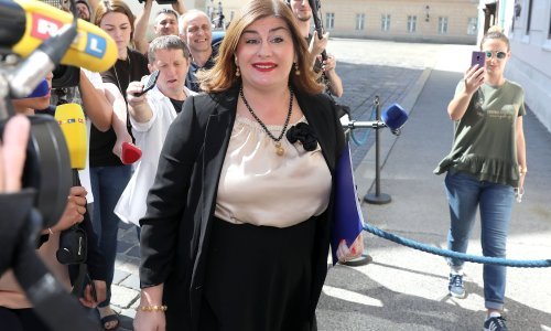 Ministarstvo Gabrijele Žalac posao od 13 milijuna kuna dalo tvrtki s jednim zaposlenim koja je dugo bila u blokadi