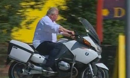 Đakić uhvaćen bez kacige na motoru, evo što je napravio nakon novinarskog upita