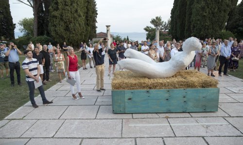 U splitskoj Galeriji Meštrović otvorena izložba akademskog kipara Kuzme Kovačića