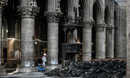 Tri mjeseca nakon jezivog požara novinarima dopušten ulazak u Notre Dame: Evo što su zatekli, prizori nisu ohrabrujući
