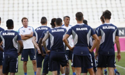 Torcida svratila na trening Hajduka; imala je jasnu poruku za igrače
