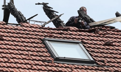 Uzrok požara i dalje nepoznat: Vatrogasci se u suzama opraštaju od kolege, sućut izrazio i Krstičević