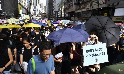 Peking osudio prosvjede u Hong Kongu