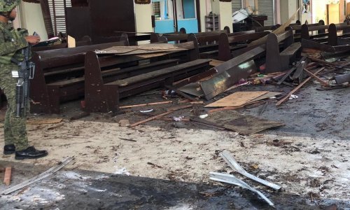 Indonezijski bračni par kriv za bombaški napad u katedrali na Filipinima