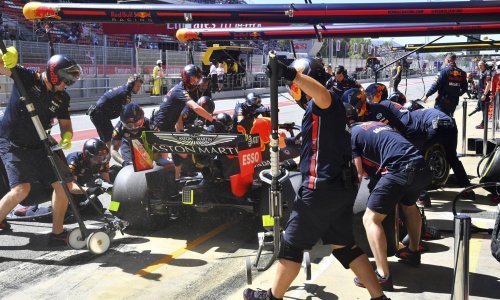 Red Bull oborio svjetski rekord u brzini promjene guma: Nevjerojatno da je to izvedivo…