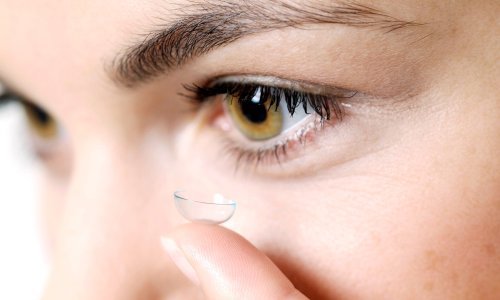 Kakav izum! Ovim kontaktnim lećama možete upravljati - trepćući