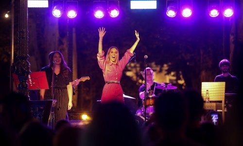 Franka Batelić razveselila Zagrepčane ljetnim koncertom na Zrinjevcu