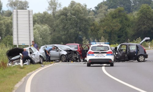 Sudar četiri vozila u Zagorju, pet osoba ozlijeđeno