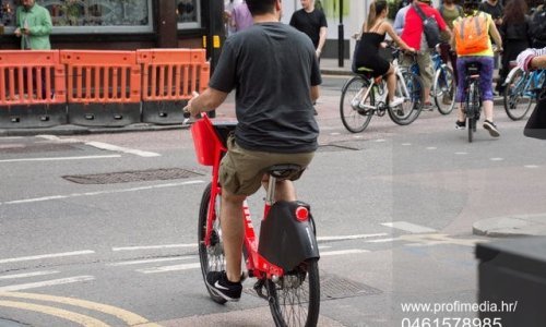 Više vozača gine na električnim biciklima