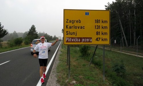 Branko Šubić trči ultramaraton od Knina do Petrinje: Da se ne zaboravi one koji su žrtvovali svoje živote za samostalnu Hrvatsku