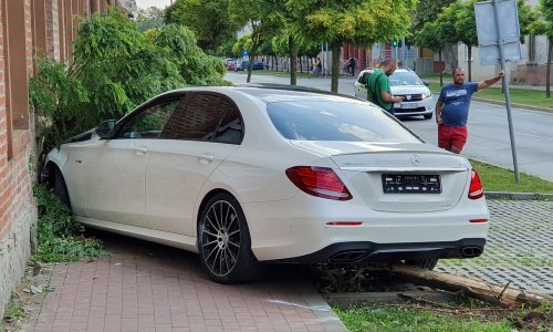 [FOTO/VIDEO] Nogometaš Petar Bočkaj opet imao prometnu nesreću