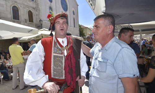 Mostovac Bulj o peticiji za vodu: Potpise ne prikupljamo za referendum, nego da voda uđe u Ustav