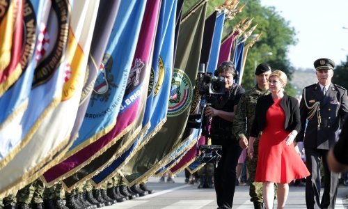 Grabar Kitarović neizravno objavila kandidaturu za novi mandat: Viđat ćemo se sljedećih pet godina