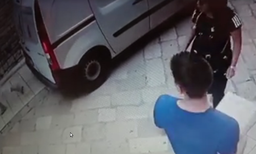 [VIDEO] Dostavno vozilo u zadarskoj pješačkoj zoni udarilo pješakinju