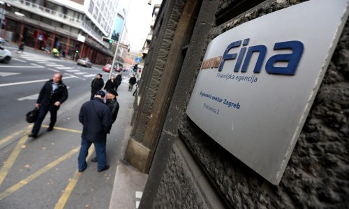 Svaki treći od 20.987 deblokiranih ponovno u blokadi