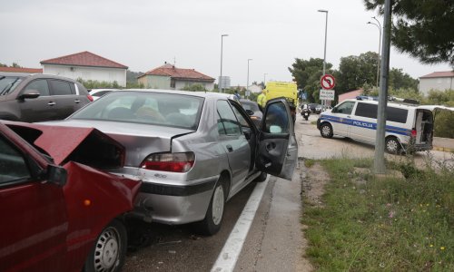Novigrad: Deset ozlijeđenih u sudaru četiri vozila