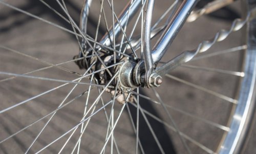 Dolijala serijska kradljivica bicikala iz Zagreba; ukrala je devet bicikala vrijednih 24 tisuće kuna