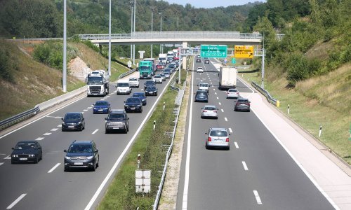 Zbog prometne nesreće se na A1 vozi 40 kilometara na sat, promjene i na graničnim prijelazima