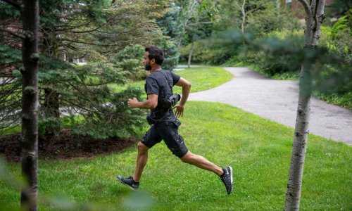 S ovim robotskim kratkim hlačama lakše ćete hodati i trčati