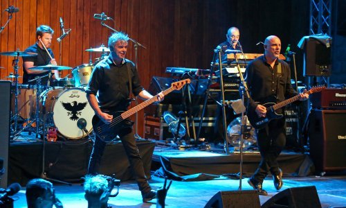 Neumorni rokeri The Stranglers oduševili publiku na šibenskoj tvrđavi