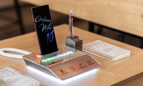 Samsungovi smartfoni ne prikazuju najveću moguću rezoluciju zaslona. Znate li zašto?